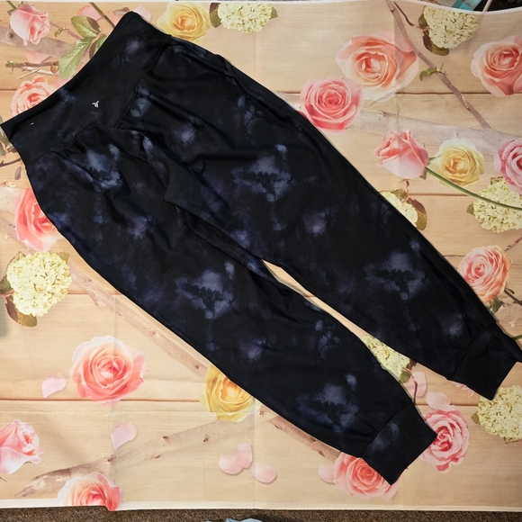 Old Navy black & blue joggers - Picture 4 of 5